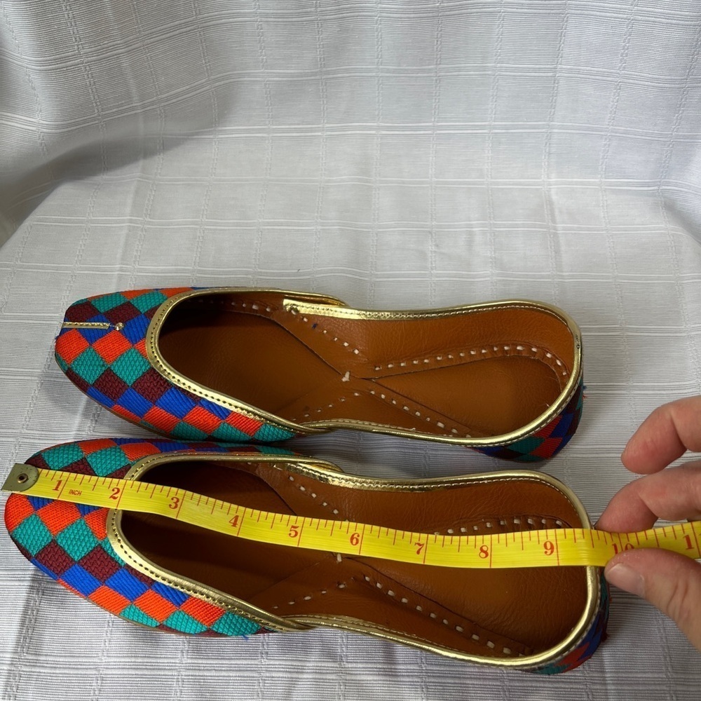 Traditional Handcrafted Colorful Women's Jutti Shoes Leather - Picture 11 of 14